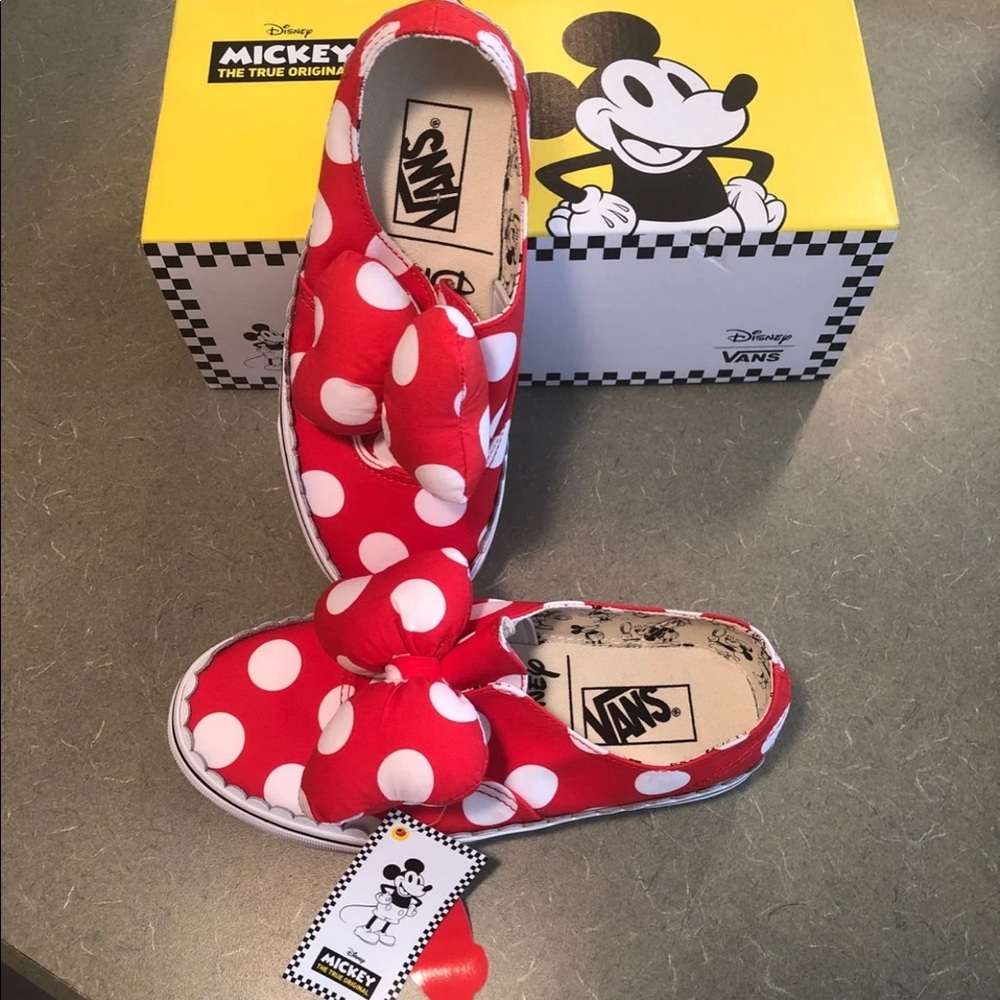 NWT Minnie Mouse Vans